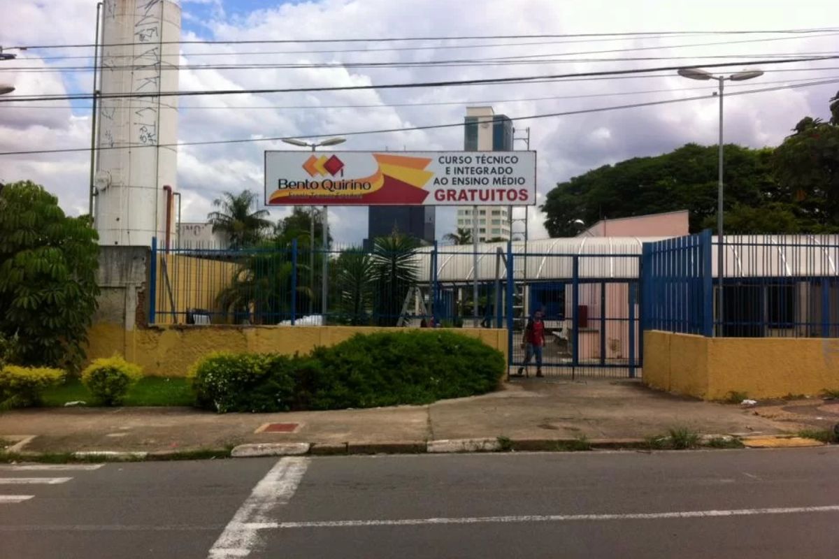 Entrada da ETEC Campinas 2025 (Bento Quirino)